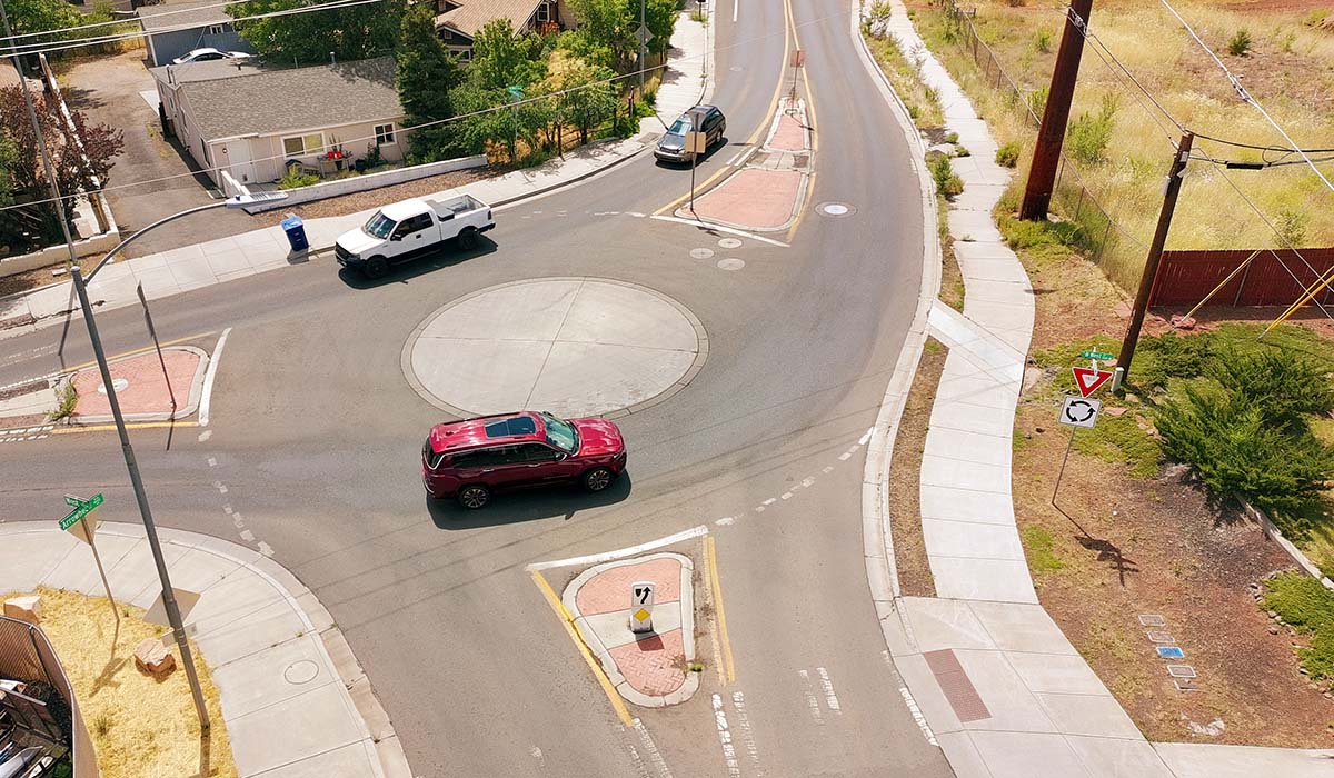 Traffic expertise in roundabout design - Lee Engineering